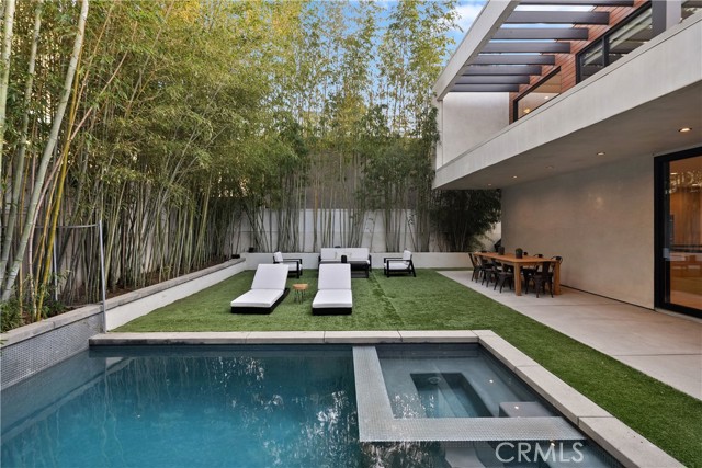 Detail Gallery Image 36 of 43 For 4242 Vantage Ave, Studio City,  CA 91604 - 5 Beds | 4/1 Baths