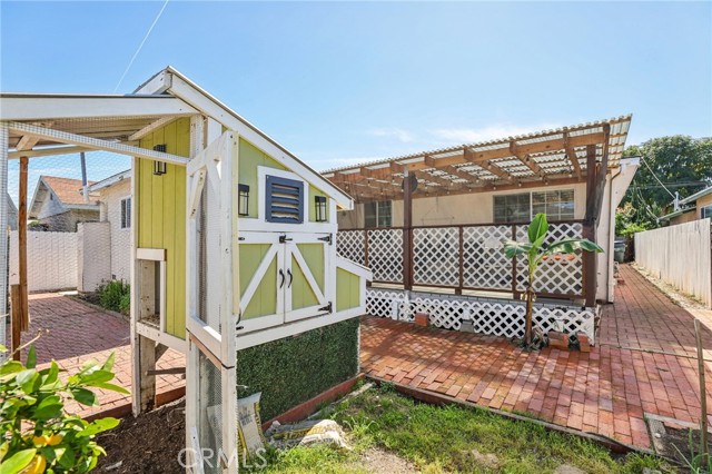 Detail Gallery Image 25 of 30 For 2351 249th St, Lomita,  CA 90717 - 4 Beds | 2 Baths