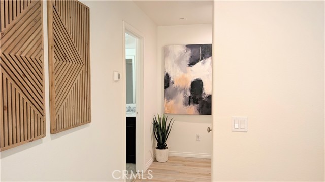 Detail Gallery Image 9 of 24 For 6341 Waterstone, Fontana,  CA 92336 - 4 Beds | 3 Baths