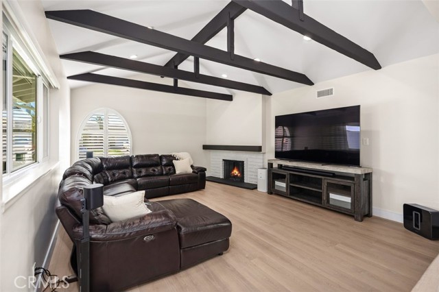 Image 8 of 40 For 16342 Gentry