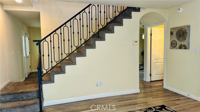 Detail Gallery Image 19 of 45 For 18336 1/2 Keswick St, Reseda,  CA 91335 - 4 Beds | 3/1 Baths