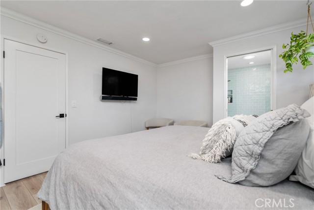 Detail Gallery Image 15 of 29 For 417 Gloucester Dr, Costa Mesa,  CA 92627 - 2 Beds | 2 Baths