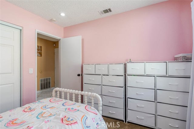 Detail Gallery Image 19 of 32 For 3243 E Avenue S3, Palmdale,  CA 93550 - 3 Beds | 2 Baths