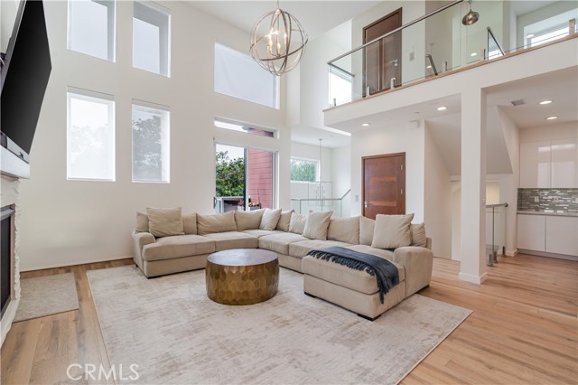 Detail Gallery Image 23 of 72 For 500 N Lucia Ave, Redondo Beach,  CA 90277 - 4 Beds | 5 Baths