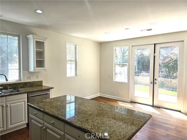 2862 Echo Springs Drive, Corona CA: https://media.crmls.org/medias/feea52e4-0f0d-4d8c-8da6-36087e95bbbc.jpg