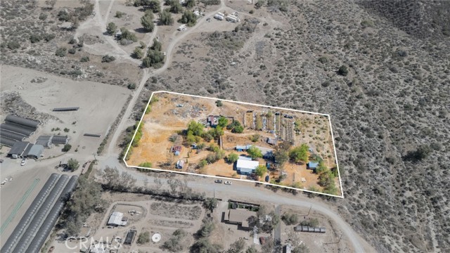 45479 Sheeps Foot Road, Aguanga CA: https://media.crmls.org/medias/feeac764-22ca-42c0-8b22-3d04b0aa9a05.jpg