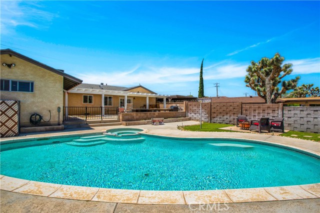 Detail Gallery Image 34 of 43 For 56990 Navajo Trl, Yucca Valley,  CA 92284 - 2 Beds | 2 Baths