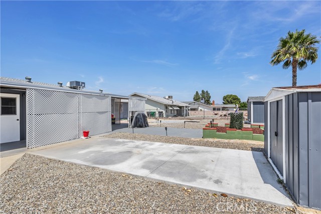 26095 Fairlane Drive, Menifee CA: https://media.crmls.org/medias/feebb632-a194-46af-a837-42e24c188294.jpg