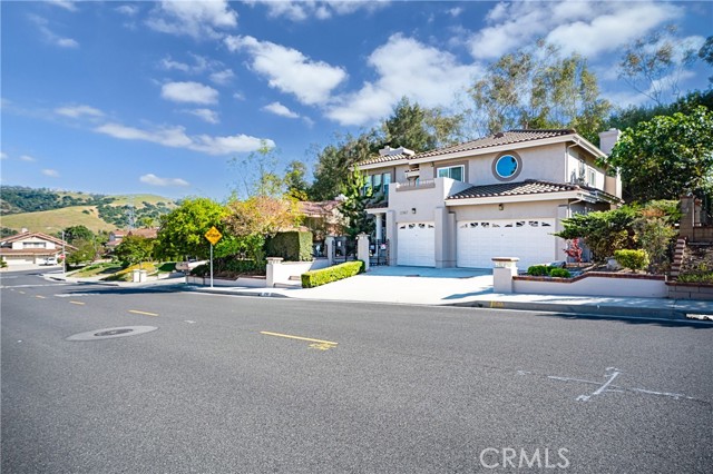 Detail Gallery Image 1 of 25 For 2767 Saleroso Dr, Rowland Heights,  CA 91748 - 5 Beds | 3 Baths