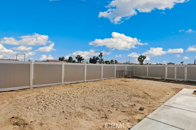Detail Gallery Image 30 of 37 For 8865 7th St, Phelan,  CA 92392 - 3 Beds | 2 Baths