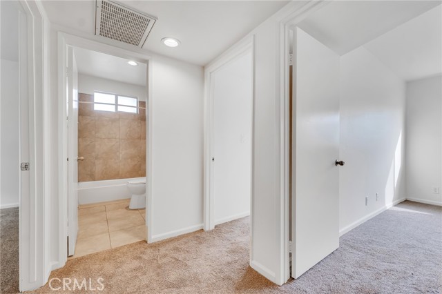 Detail Gallery Image 26 of 39 For 13880 Sayre St #40,  Sylmar,  CA 91342 - 3 Beds | 2/1 Baths