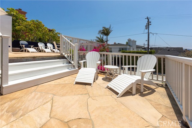 Detail Gallery Image 20 of 25 For 939 16th St, Hermosa Beach,  CA 90254 - 3 Beds | 2 Baths