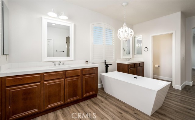 30461 Savoie Street, Murrieta CA: https://media.crmls.org/medias/feee930c-dd69-4fc1-8baf-1d2ba141a604.jpg