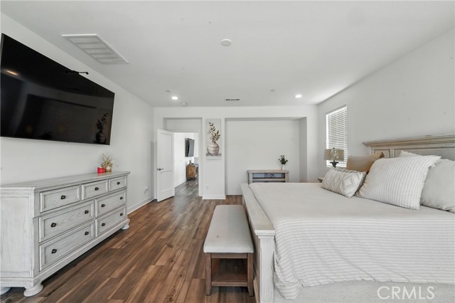 3969 Eliopulos Ranch Drive, Palmdale CA: https://media.crmls.org/medias/feee9fec-c3a2-4aa0-9326-1feceaa13359.jpg