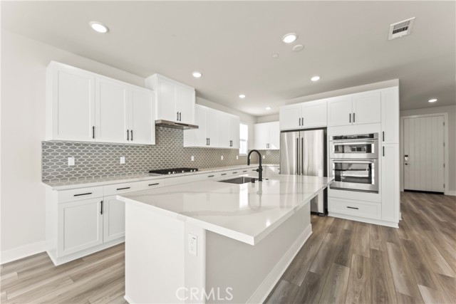 Detail Gallery Image 18 of 41 For 16717 Dara Ave, Chino,  CA 91708 - 5 Beds | 3 Baths