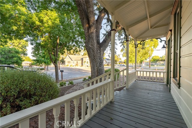 Detail Gallery Image 7 of 30 For 1705 Oak St, Paso Robles,  CA 93446 - 3 Beds | 2 Baths