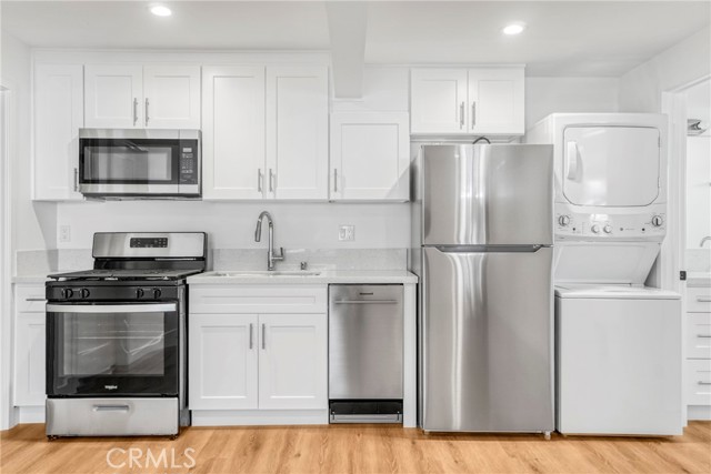 Detail Gallery Image 5 of 34 For 221 Sheldon St, El Segundo,  CA 90245 - – Beds | – Baths