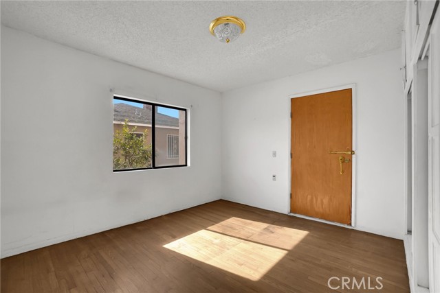 Detail Gallery Image 6 of 17 For 4922 Columbia Ave, Pico Rivera,  CA 90660 - – Beds | – Baths