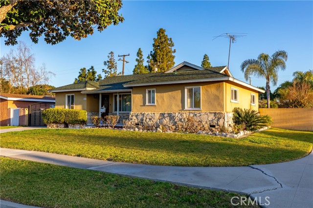 Image 2 for 2101 W Gage Ave, Fullerton, CA 92833
