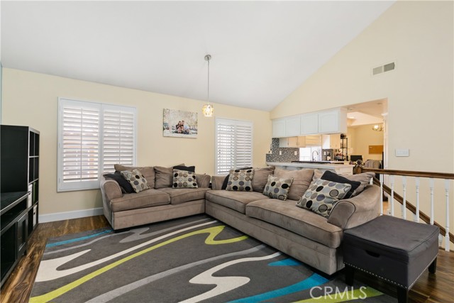 Detail Gallery Image 9 of 28 For 1709 Perkins Ln, Redondo Beach,  CA 90278 - 3 Beds | 2/1 Baths