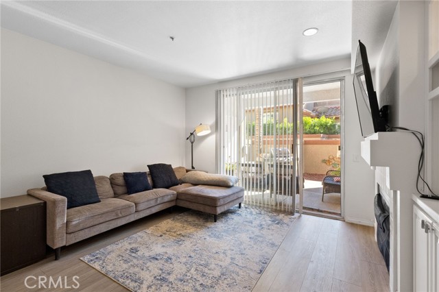 Detail Gallery Image 9 of 45 For 2900 via Toscana #101,  Corona,  CA 92879 - 2 Beds | 2 Baths