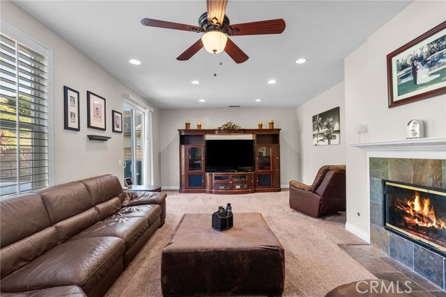 Detail Gallery Image 29 of 64 For 3424 N Pine View Dr, Simi Valley,  CA 93065 - 3 Beds | 2/1 Baths