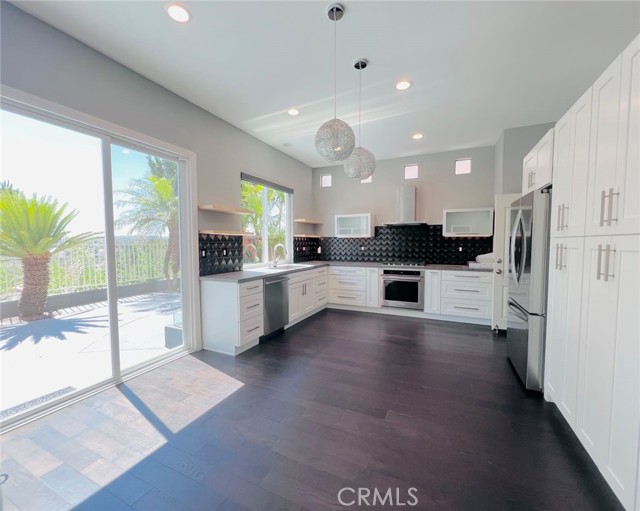 5 Gandolfo, Aliso Viejo CA: https://media.crmls.org/medias/fef1c755-0d31-452f-bd77-01615d463f97.jpg