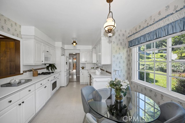 Detail Gallery Image 16 of 43 For 1310 Hollencrest, West Covina,  CA 91791 - 4 Beds | 2/1 Baths