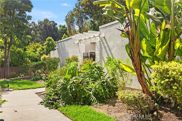 Detail Gallery Image 2 of 34 For 2011 via Mariposa West a,  Laguna Woods,  CA 92637 - 3 Beds | 2 Baths