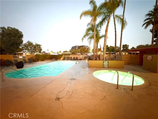 Detail Gallery Image 39 of 40 For 1919 W Coronet Ave #9,  Anaheim,  CA 92801 - 3 Beds | 2 Baths