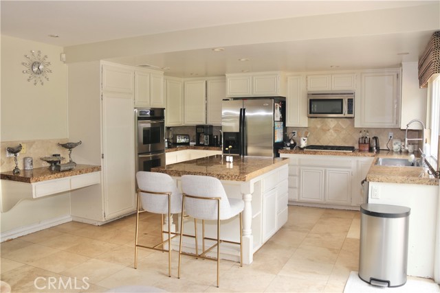 Detail Gallery Image 9 of 26 For 26002 via Remolino, Mission Viejo,  CA 92691 - 3 Beds | 2 Baths
