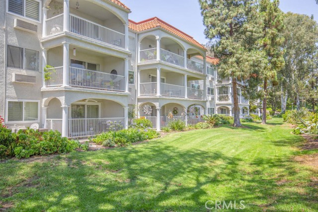 Detail Gallery Image 24 of 28 For 3510 Bahia Blanca 3c,  Laguna Woods,  CA 92637 - 2 Beds | 2 Baths