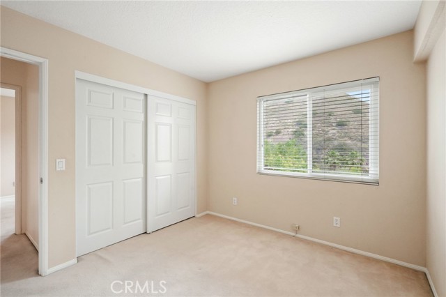 7169 Castle Peak Drive, West Hills CA: https://media.crmls.org/medias/fef4b0d8-aeaf-45dc-831e-f9ddcfa70217.jpg