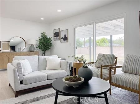 Detail Gallery Image 2 of 30 For 109 S San Antonio Ave, Upland,  CA 91786 - 3 Beds | 2 Baths
