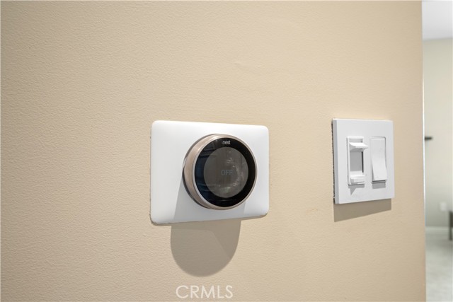611 Caruso Avenue, Glendale CA: https://media.crmls.org/medias/fef5cfe8-1107-423f-a59c-6fcfbeaab150.jpg