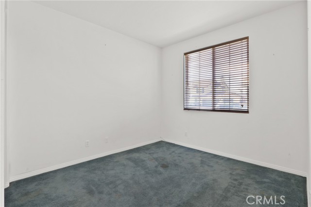 Detail Gallery Image 10 of 20 For 17384 Blue Ridge Ct, Riverside,  CA 92503 - 5 Beds | 2/2 Baths