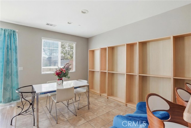 Detail Gallery Image 10 of 27 For 131 Watering Pl, Templeton,  CA 93465 - 3 Beds | 2/1 Baths