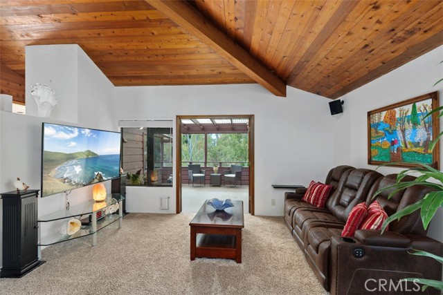 Detail Gallery Image 7 of 35 For 237 W Avenida Alessandro, San Clemente,  CA 92672 - 7 Beds | 5/1 Baths