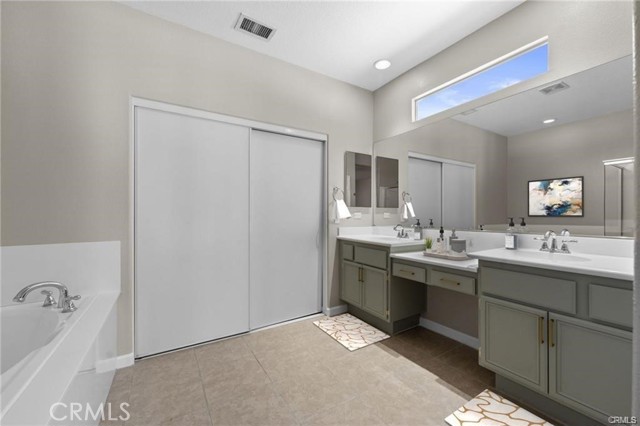 1037 Charles Street, Banning CA: https://media.crmls.org/medias/fef8b5a8-4774-44ac-8011-b379dcd1be1d.jpg
