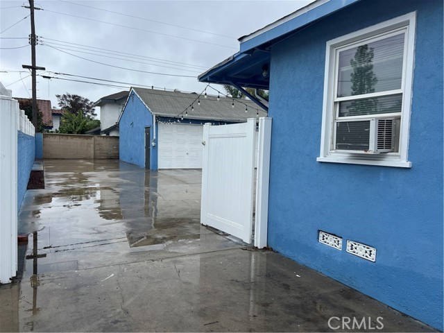 5044 Ashworth Street, Lakewood, California 90712, 2 Bedrooms Bedrooms, ,1 BathroomBathrooms,Single Family Residence,For Sale,Ashworth,DW25029638