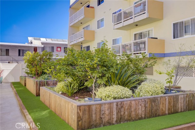 1707 Pacific Coast, Hermosa Beach, California 90254, 1 Bedroom Bedrooms, ,1 BathroomBathrooms,Residential,Sold,Pacific Coast,SB23052533