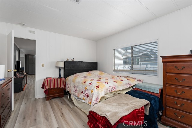 24414 University Avenue, Loma Linda CA: https://media.crmls.org/medias/fefb573b-b233-4021-87d8-52c9ded41a43.jpg