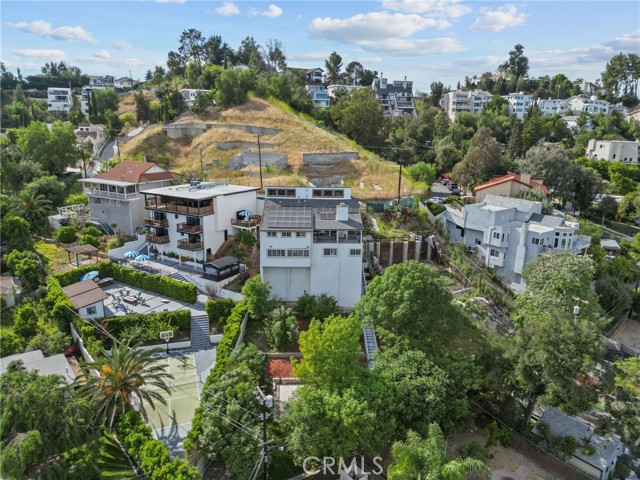 Detail Gallery Image 3 of 51 For 5156 Campo, Woodland Hills,  CA 91364 - 5 Beds | 4 Baths