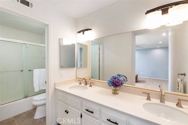 Detail Gallery Image 29 of 47 For 974 Nottingham, Corona,  CA 92880 - 4 Beds | 2/1 Baths