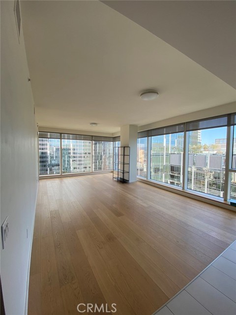Detail Gallery Image 12 of 19 For 889 Francisco St #2109,  Los Angeles,  CA 90017 - 1 Beds | 1/1 Baths