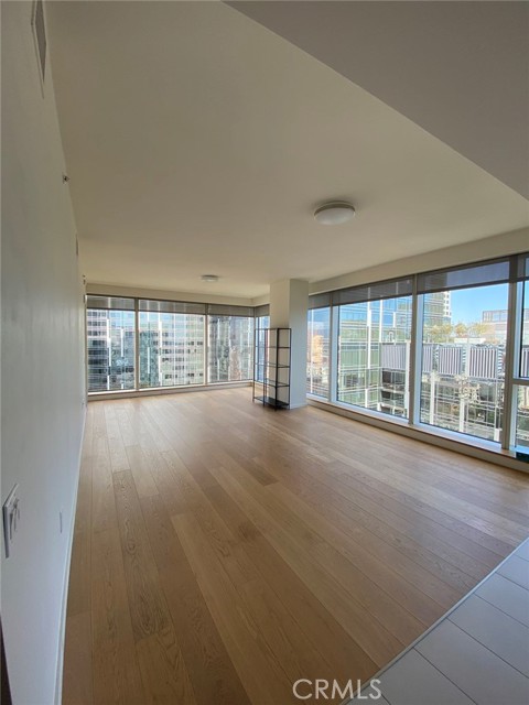 Detail Gallery Image 12 of 19 For 889 Francisco St #2109,  Los Angeles,  CA 90017 - 1 Beds | 1/1 Baths