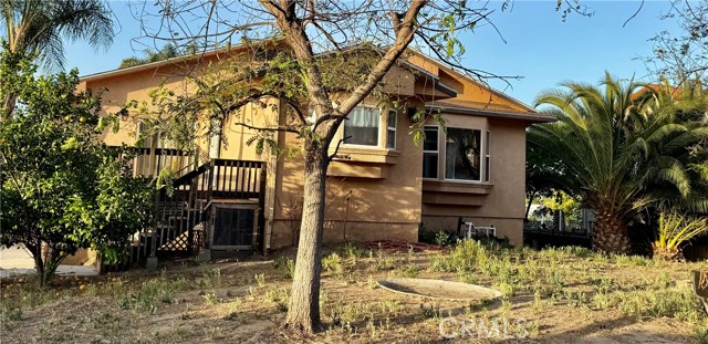15192 Laguna Avenue, Lake Elsinore CA: https://media.crmls.org/medias/fefc6cb8-0ce3-4132-ba79-14d42e58a349.jpg