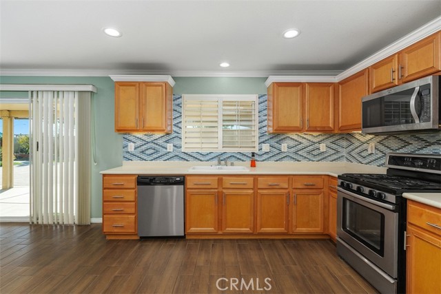 Detail Gallery Image 12 of 33 For 4310 Almaterra, Perris,  CA 92571 - 5 Beds | 3 Baths