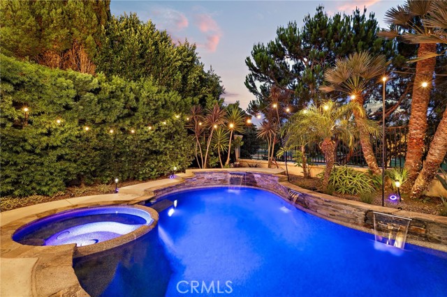 28 Mykonos, Laguna Niguel CA: https://media.crmls.org/medias/fefd84a3-06dc-4ae7-958d-57284924d091.jpg