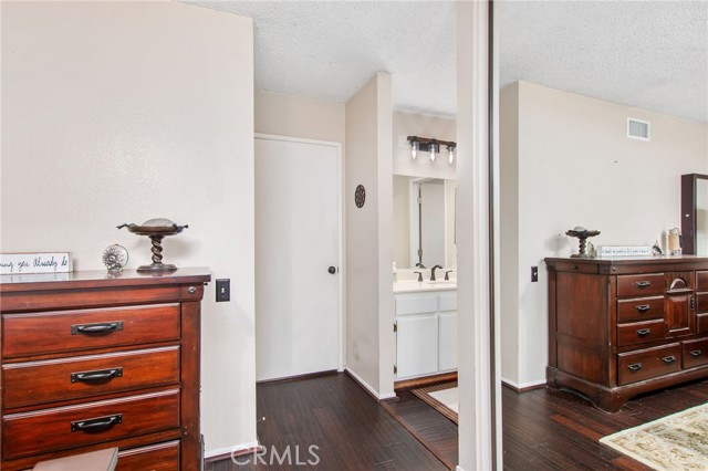 Detail Gallery Image 20 of 36 For 1137 Blossom Hill Dr, Corona,  CA 92878 - 4 Beds | 2 Baths